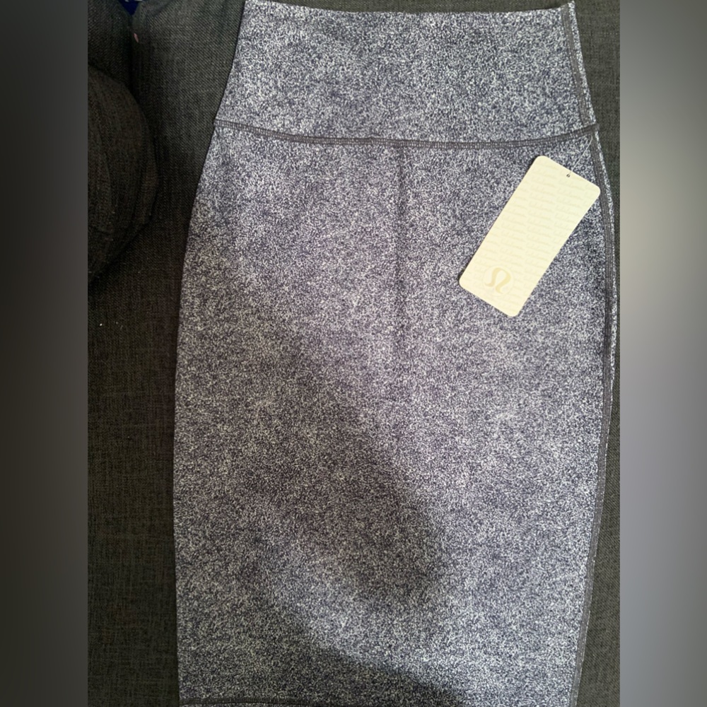 LULULEMON TUBE AND FROM SKIRT SIZE 4
